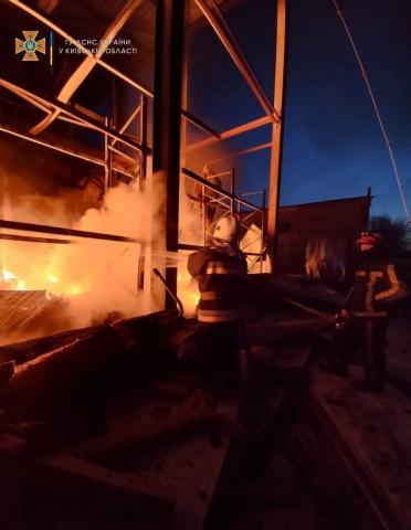 Kyiv region: the fire in the production and storage premises caused by the shelling was eliminated