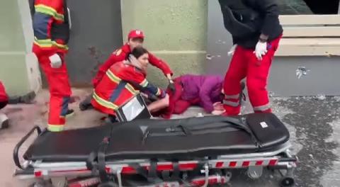 Terrible footage of the shelling of Kharkiv, many wounded and dead civilians