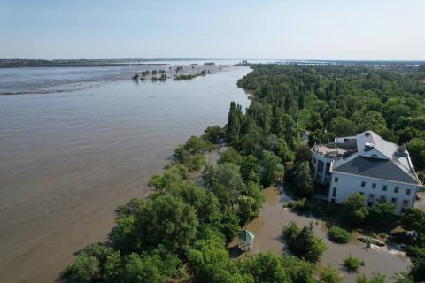 Occupiers in a panic blew up the dam of the Kakhovsky Reservoir - this is an obvious terrorist attack and a war crime