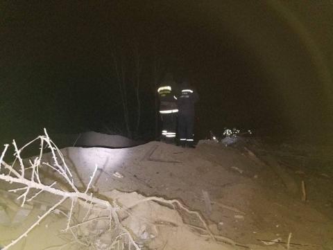 in Malyn, Zhytomyr region, on Vokzalna Street, an airstrike destroyed 7 private one-storey residential buildings, killing 5 people