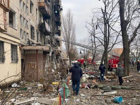 The consequences of the artillery fire at a high-rise building in Obolon in Kyiv