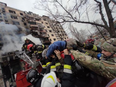 The consequences of the artillery fire at a high-rise building in Obolon in Kyiv