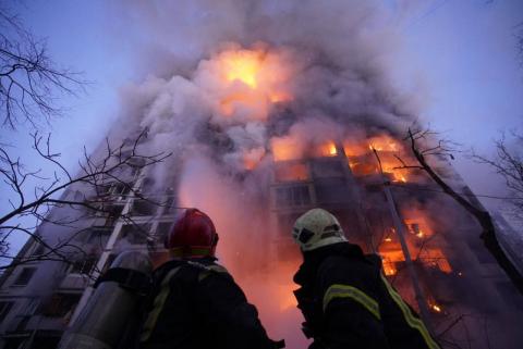 In the Svyatoshinsky district of Kyiv, residential multi-storey buildings came under shelling, there are victims