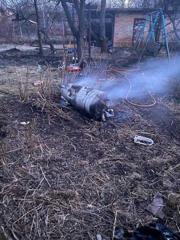 In Kyiv, the remains of the rocket hit a private house