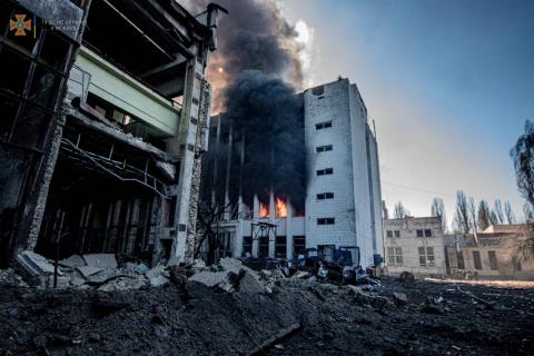 In the Obolonskyi district of Kyiv, as a result of enemy shelling, a truck and two buildings were engaged
