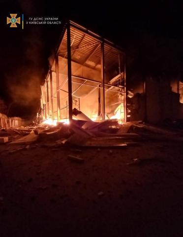 Kyiv region: the fire in the production and storage premises caused by the shelling was eliminated