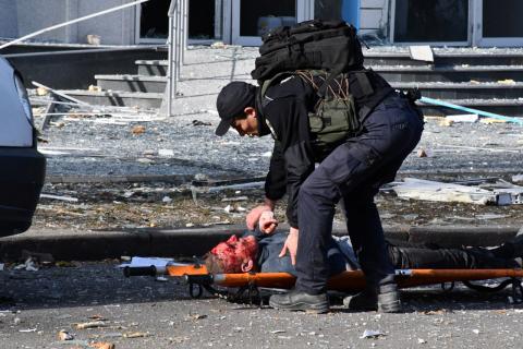 On March 29, at about 08:45 in Mykolayiv, as a result of shelling and hitting a nine-storey administrative building