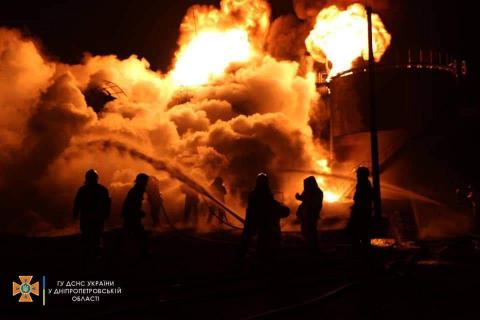 Occupiers fired at a plant in Novomoskovsk and an oil depot in the Sinelnikovsky district