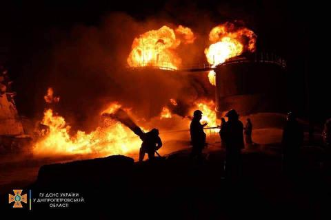 Occupiers fired at a plant in Novomoskovsk and an oil depot in the Sinelnikovsky district