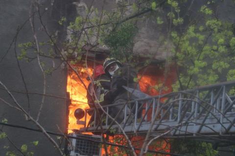 Kharkiv: rescuers eliminate the consequences of enemy shelling