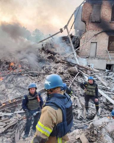 Air strike on a school in Belogorovka: 60 people died, 30 were injured