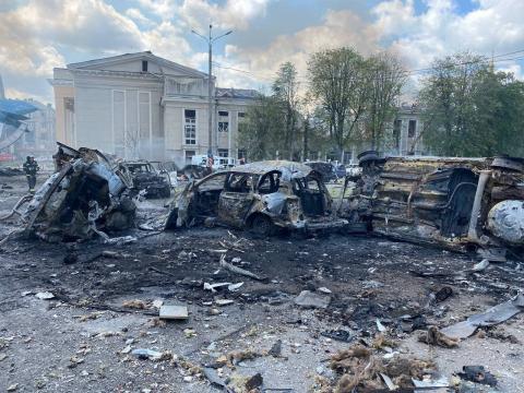 Rocket attack in Vinnytsia. Previously, 3 rushist rockets were aimed at a building with office premises