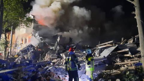 In Kharkiv, rescuers contained a fire in a residential building fired upon by the rushists