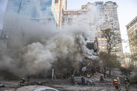 As a result of an attack by kamikaze drones, an explosion occurred in a residential building in the Shevchenko district of the capital.