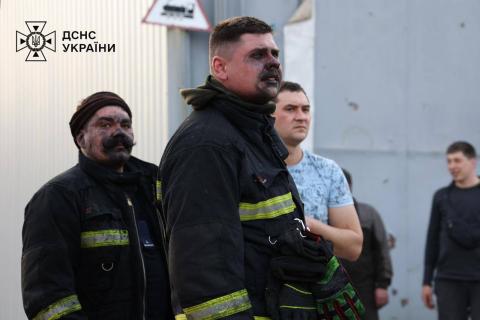 Dnipro As a result of the russian rocket attack, 13 people were injured, including 5 children