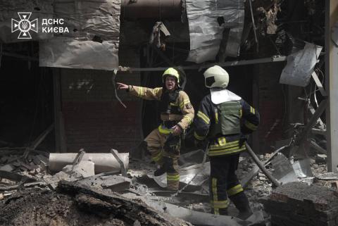 Russian terrorists have once again massively attacked Ukraine with missiles