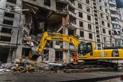 Rescue Operations Continue in Kharkiv Following ruSSian Strike on Residential Building