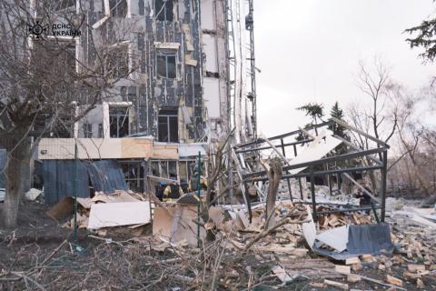 Tragedy in Izium: Rescue Operation Continues After russian Missile Strike