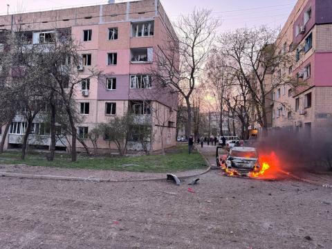 Kryvyi Rih. About an hour ago, the russians killed 12 people, including 3 children; more than fifty others were injured.